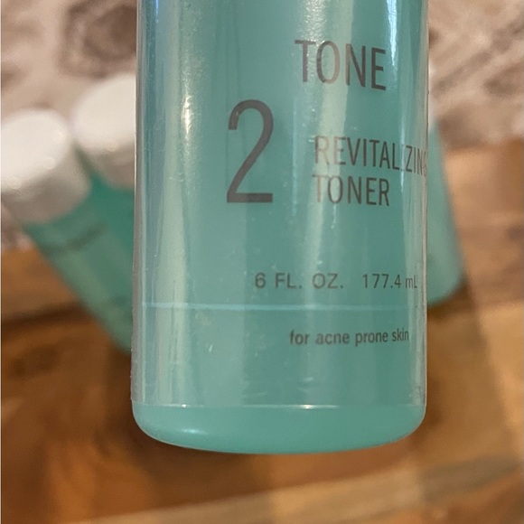 Proactiv Tone 6 oz. Sealed - Picture 2 of 2